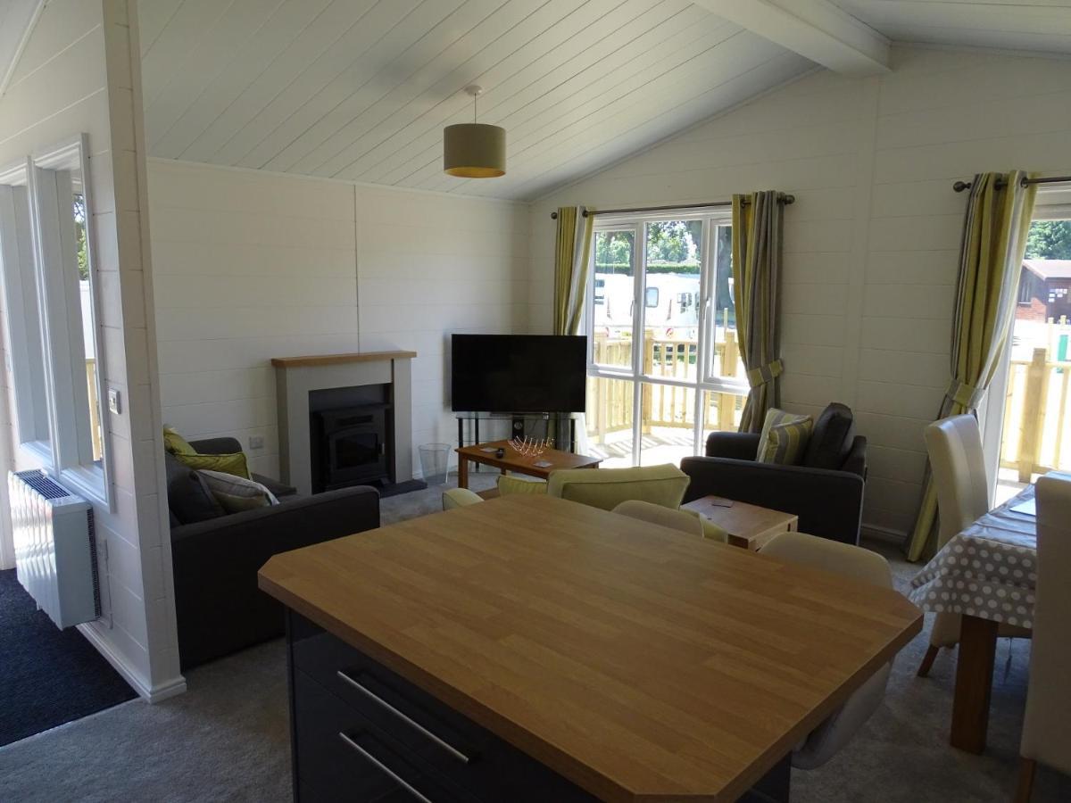 King'S Lynn Caravan & Camping Park Экстерьер фото